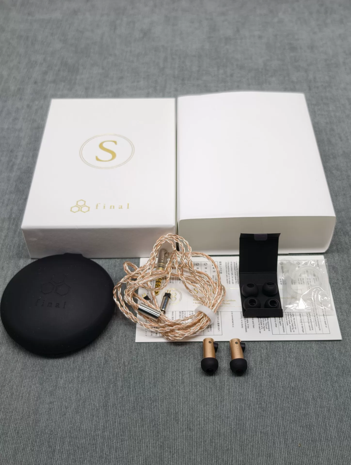 Final S6000 pre-owned — actual item photo 2 of 5