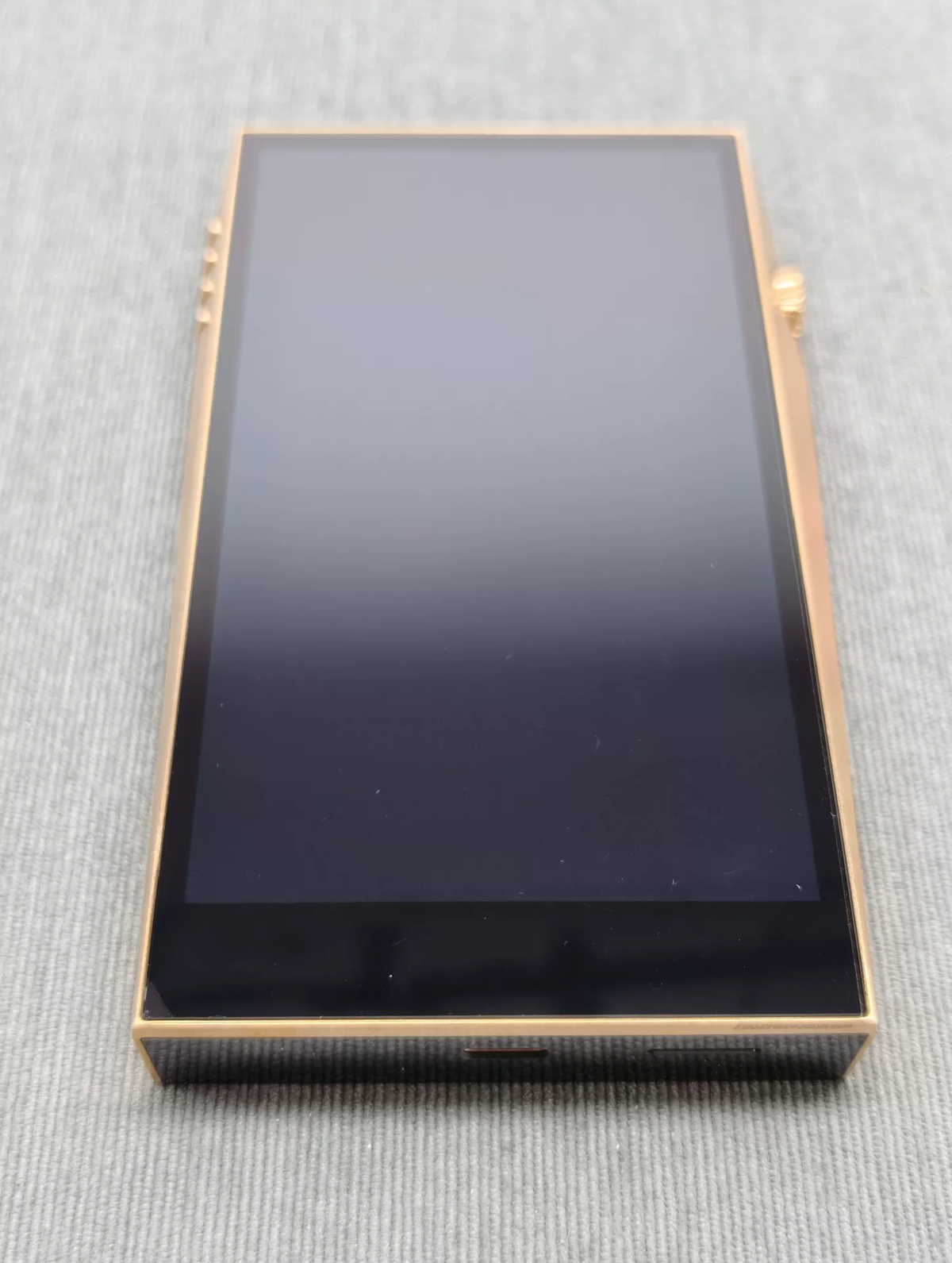 Astell&Kern SP3000T pre-owned — actual item photo 2 of 9