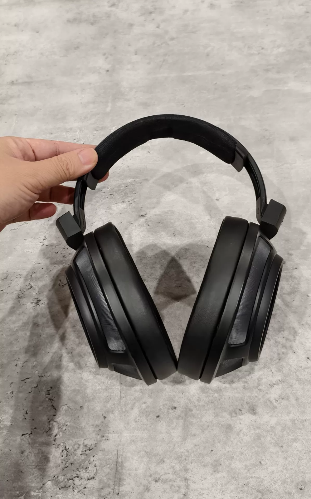 Sennheiser HD 820 actual unit photo 4