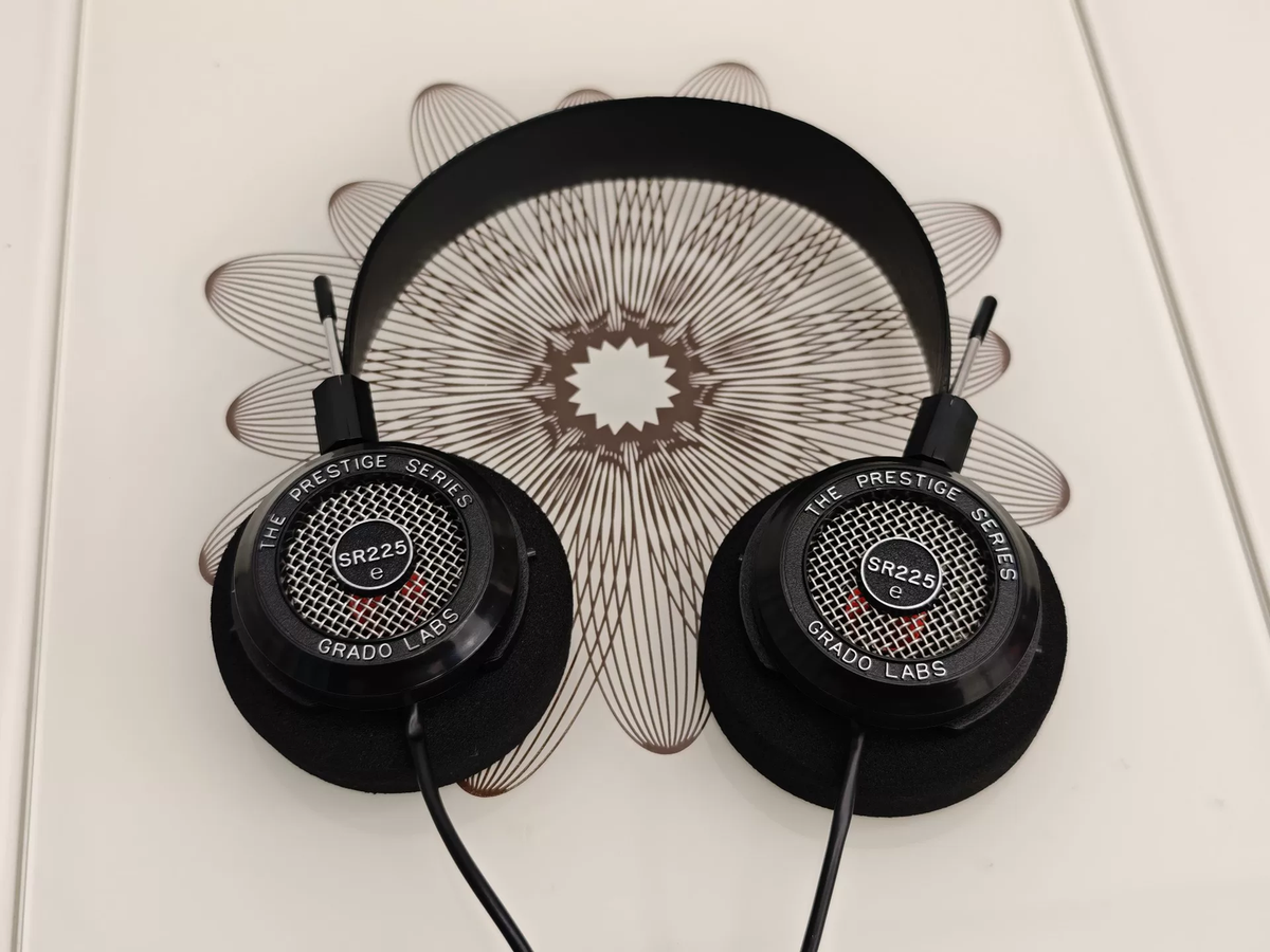 Grado SR225e actual unit photo 2