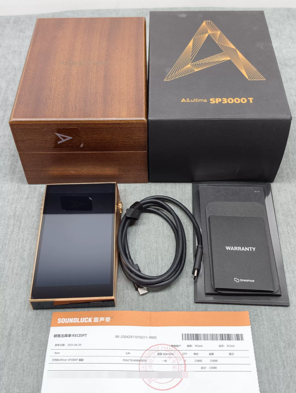 Astell&Kern SP3000T pre-owned — actual item photo 9 of 9