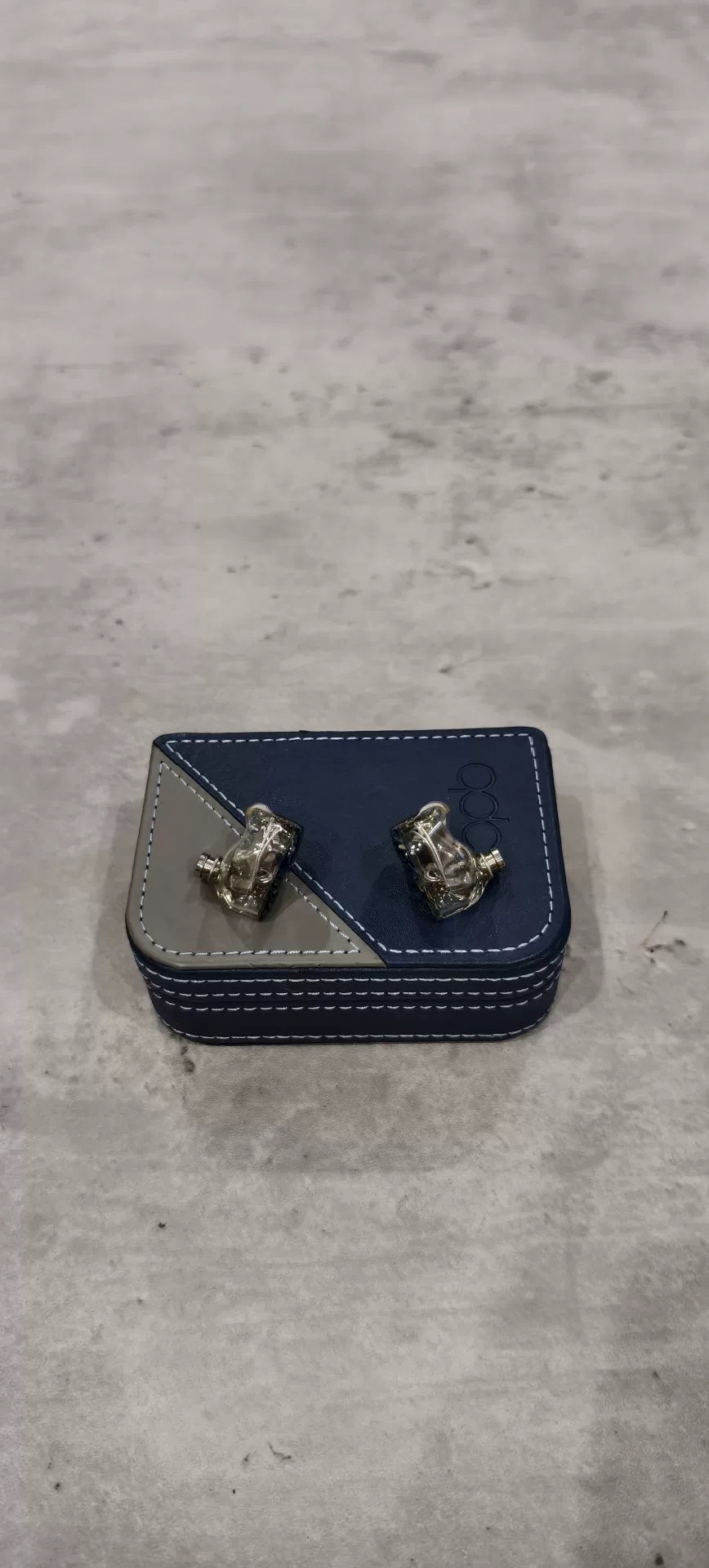 Actual-item photo 03