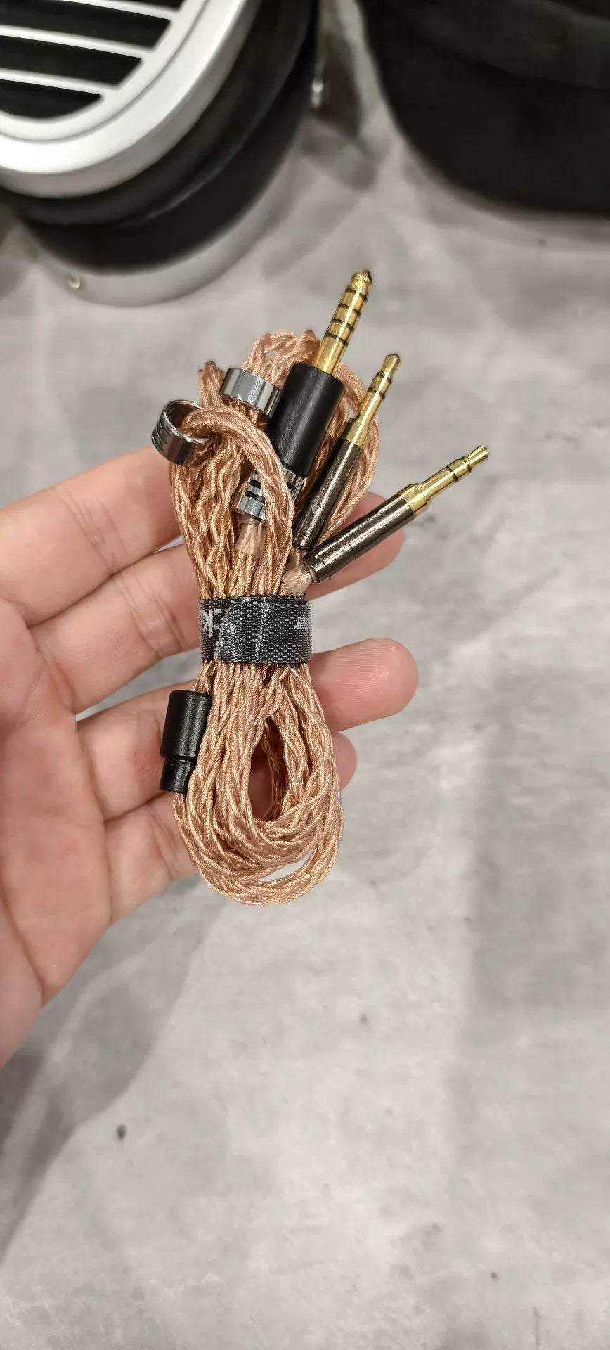 HIFIMAN ANANDA NANO — actual supplied cable detail